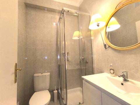 Apartamento T3, com vista mar, na Figueira da Foz