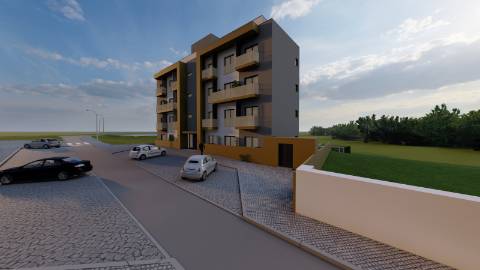 Apartamento T3 dúplex em Condeixa