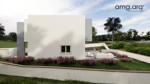 Moradia T4 em Santa Clara e Castelo Viegas