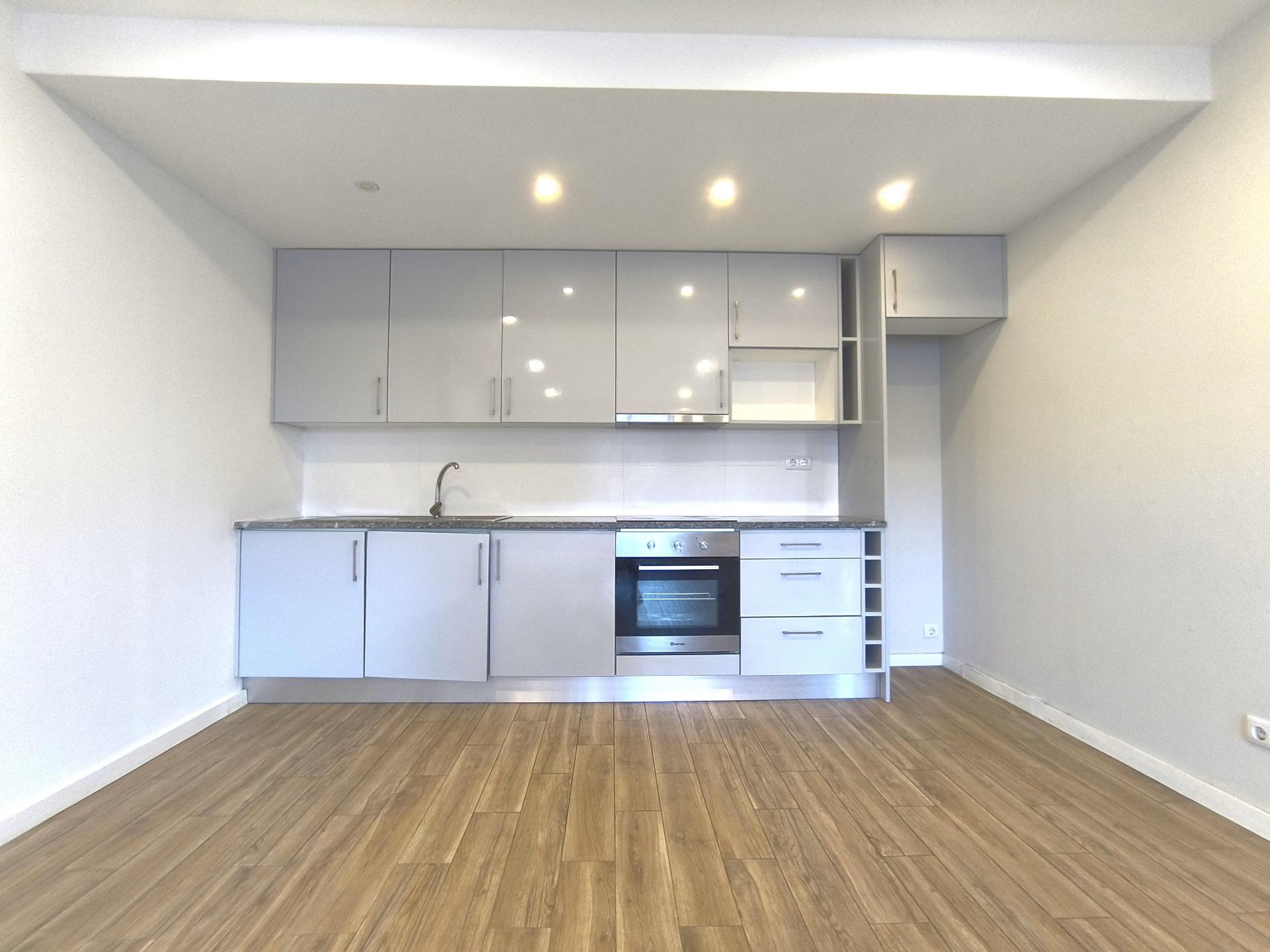 Apartamento T1, para arrendamento, em Vila Nova de Poiares