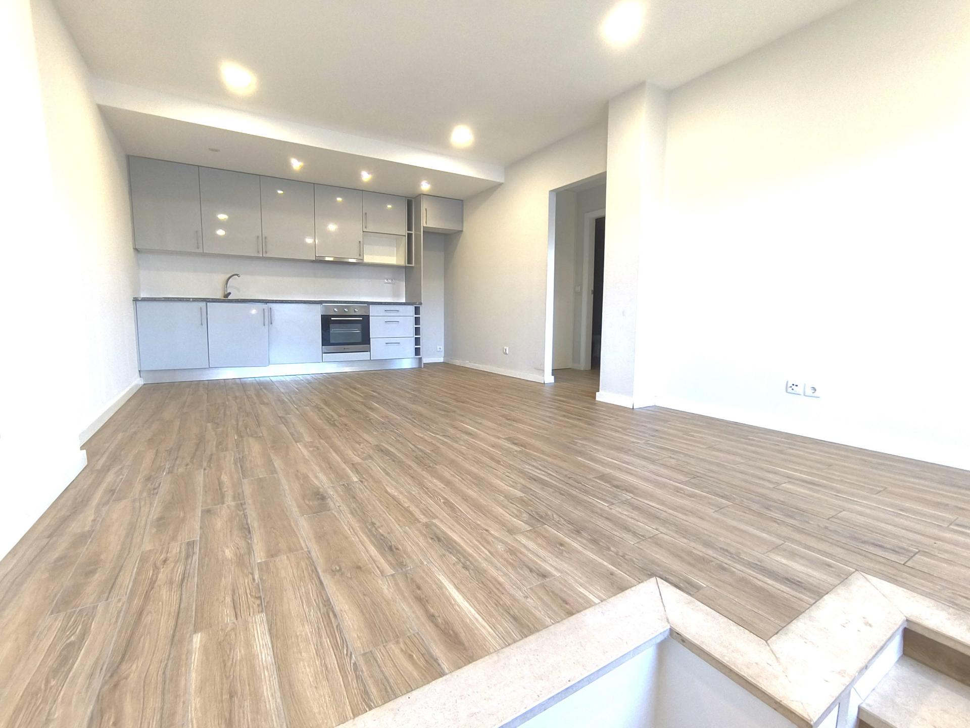 Apartamento T1, para arrendamento, em Vila Nova de Poiares