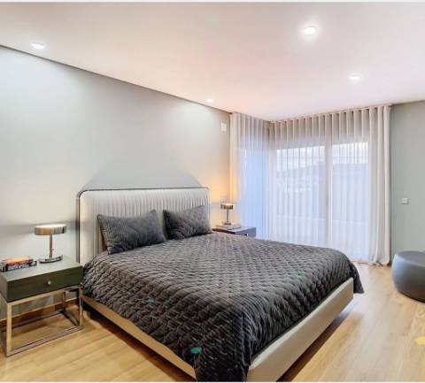 Moradia T5 + 1 em Antanhol, Coimbra