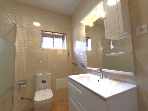 Apartamento T3 para arrendamento em Santa Clara