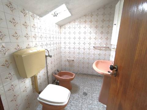 Apartamento T3 para arrendamento em Santa Clara