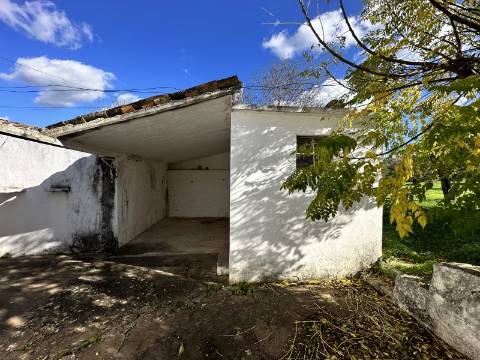 Quinta tradicional para renovar em São Brás de Alportel