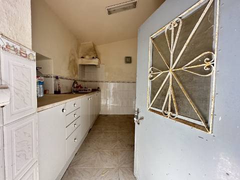 Quinta tradicional para renovar em São Brás de Alportel