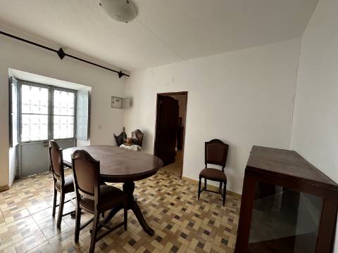 Quinta tradicional para renovar em São Brás de Alportel