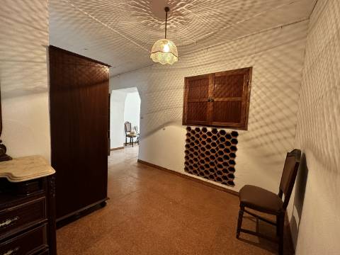 Quinta tradicional para renovar em São Brás de Alportel