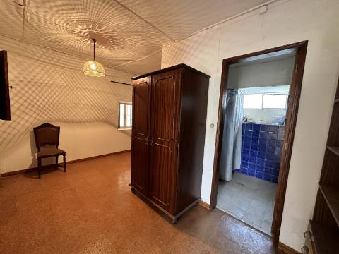 Quinta tradicional para renovar em São Brás de Alportel