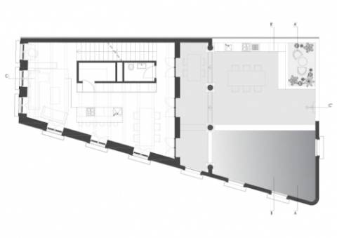Excepcional casa na Baixa com 4 quartos, piscina, terraços, e vista sobre a Ria Formosa