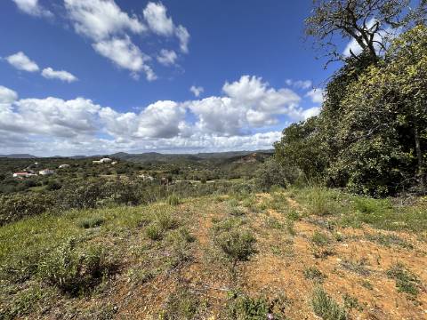 Lote de 2 terrenos urbanos I Projeto aprovado I Para uma moradia com 3 quartos