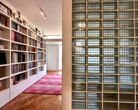 Apartamento I Casa Gago I Arquitetura modernista I T4 I Garagem I Faro