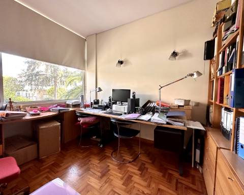 Apartamento I Casa Gago I Arquitetura modernista I T4 I Garagem I Faro