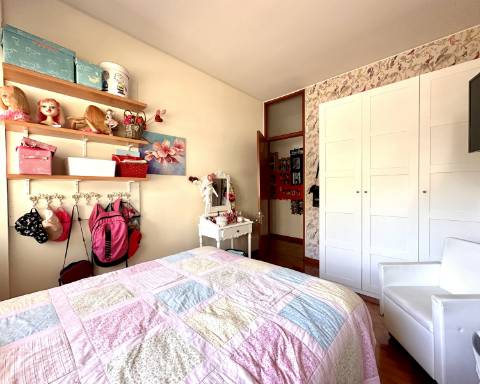 Apartamento I Casa Gago I Arquitetura modernista I T4 I Garagem I Faro