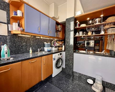 Apartamento I Casa Gago I Arquitetura modernista I T4 I Garagem I Faro