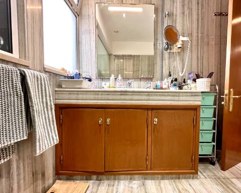 Apartamento I Casa Gago I Arquitetura modernista I T4 I Garagem I Faro