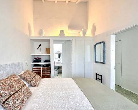 Casa tradicional cheia de charme, renovada, 3 quartos, pátio, tanque, perto das praias, Vila Nova de Cacela