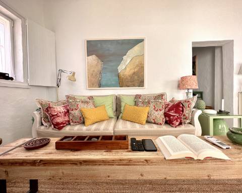 Casa tradicional cheia de charme, renovada, 3 quartos, pátio, tanque, perto das praias, Vila Nova de Cacela