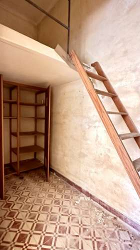 Maravilhoso edifício I Para renovar I T 4 I Centro histórico de Olhão.