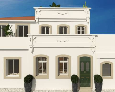 PROJETO APROVADO | Casa geminada tradicional para renovação completa I 3 quartos I Pátio I Piscina I Açoteia I Olhão