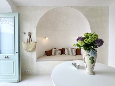 Moradia tradicional I T3 I Renovada I Terraço I Piscina I Baixa I Olhão