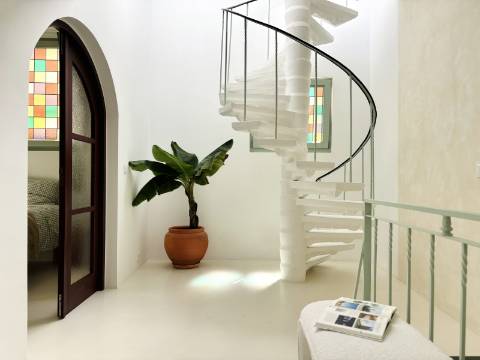 Moradia tradicional I T3 I Renovada I Terraço I Piscina I Baixa I Olhão