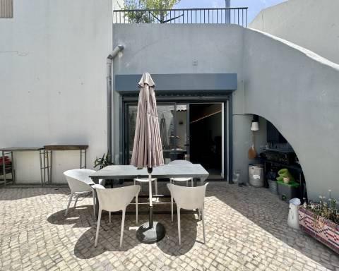 Charmosa casa geminada típica renovada I 1 quarto +1 I Pátio I Açoteia I Baixa I Olhão