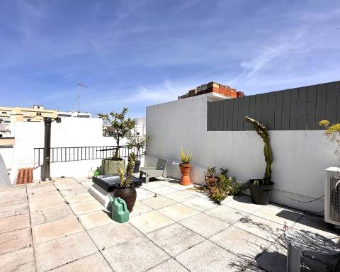 Charmosa casa geminada típica renovada I 1 quarto +1 I Pátio I Açoteia I Baixa I Olhão