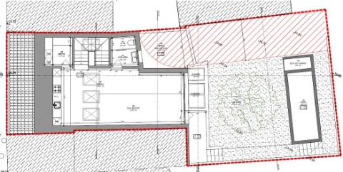 Moradia tradicional para renovar I Projeto de arquitetura aprovado I 4 quartos I Pátio I Piscina I Centro histórico de Silves
