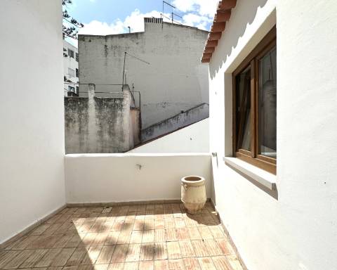 Linda casa tradicional I 2 quartos I Renovada I 2 terraços I Portimão I Zona Ribeirinha