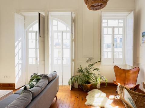Elegante apartamento com 2 quartos I Açoteia I Baixa I Olhão