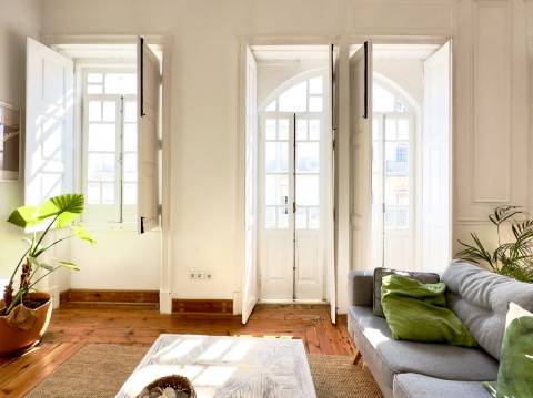 Elegante apartamento com 2 quartos I Açoteia I Baixa I Olhão