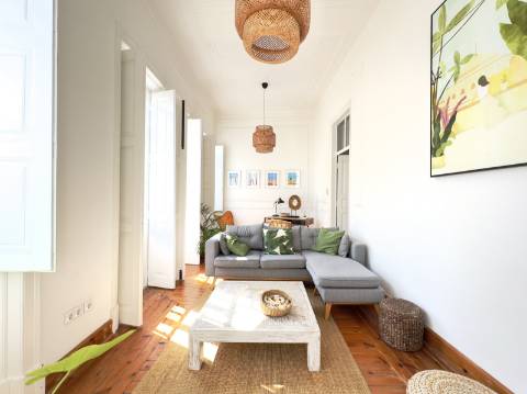Elegante apartamento com 2 quartos I Açoteia I Baixa I Olhão