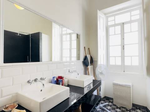 Elegante apartamento com 2 quartos I Açoteia I Baixa I Olhão