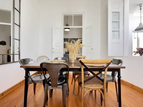 Elegante apartamento com 2 quartos I Açoteia I Baixa I Olhão