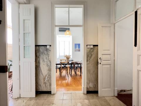 Elegante apartamento com 2 quartos I Açoteia I Baixa I Olhão