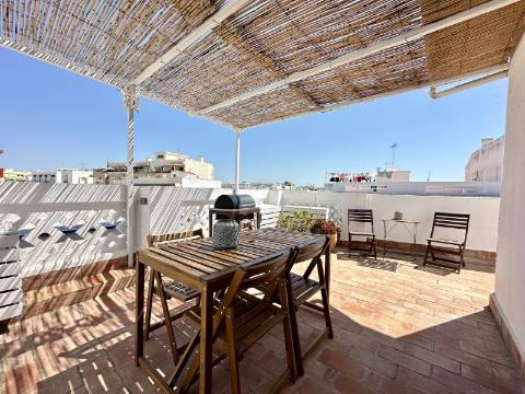 Elegante apartamento com 2 quartos I Açoteia I Baixa I Olhão