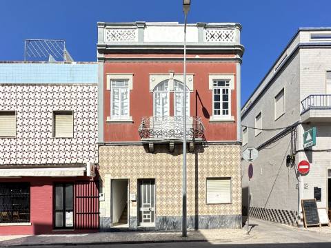 Elegante apartamento com 2 quartos I Açoteia I Baixa I Olhão