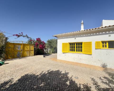 Magnífica propriedade I Casa térrea com 3 quartos I terreno com 5260 m2 I Paderne I Albufeira