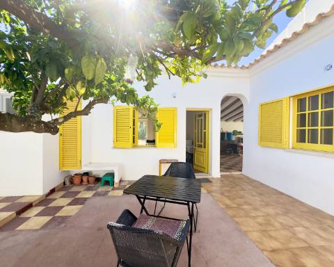 Magnífica propriedade I Casa térrea com 3 quartos I terreno com 5260 m2 I Paderne I Albufeira