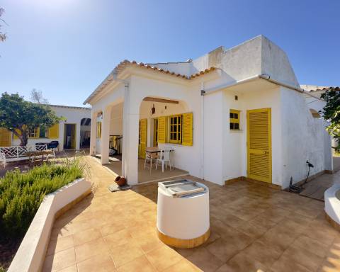 Magnífica propriedade I Casa térrea com 3 quartos I terreno com 5260 m2 I Paderne I Albufeira