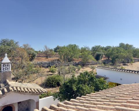 Magnífica propriedade I Casa térrea com 3 quartos I terreno com 5260 m2 I Paderne I Albufeira