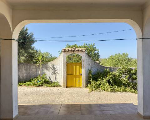 Magnífica propriedade I Casa térrea com 3 quartos I terreno com 5260 m2 I Paderne I Albufeira