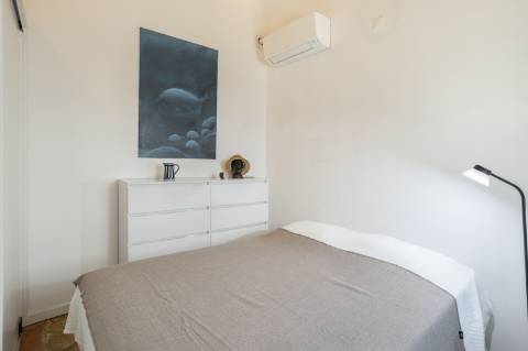 Típica I 3 quartos I Totalmente remodelada I Pátio I Roof top I Centro de Olhão