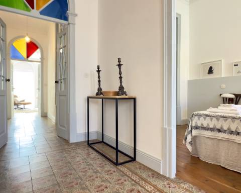 Elegante moradia renovada I 3 quartos I Pátio I Piscina I Terraço I Centro histórico de Vila Real de Santo António