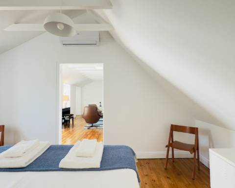 Elegante moradia renovada I 3 quartos I Pátio I Piscina I Terraço I Centro histórico de Vila Real de Santo António