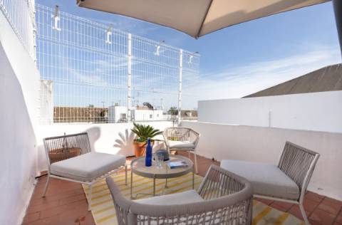 Elegante apartamento duplex I Dois quartos I Terraços I Centro histórico I Perto das ruas pedonais de Vila Real de Santo António