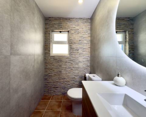 Casa com 3 quartos I 168 m2 I Jardim I Urbanização tranquila da Quinta dos Poços I Ferragudo