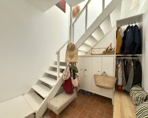 Charmosa casa tradicional I Totalmente renovada I 2 quartos I Ampla açoteia com vista panorâmica para o mar I Centro da vila da Fuseta