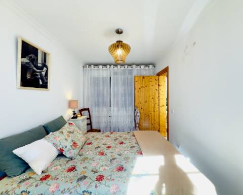 Charmosa casa tradicional I Totalmente renovada I 2 quartos I Ampla açoteia com vista panorâmica para o mar I Centro da vila da Fuseta